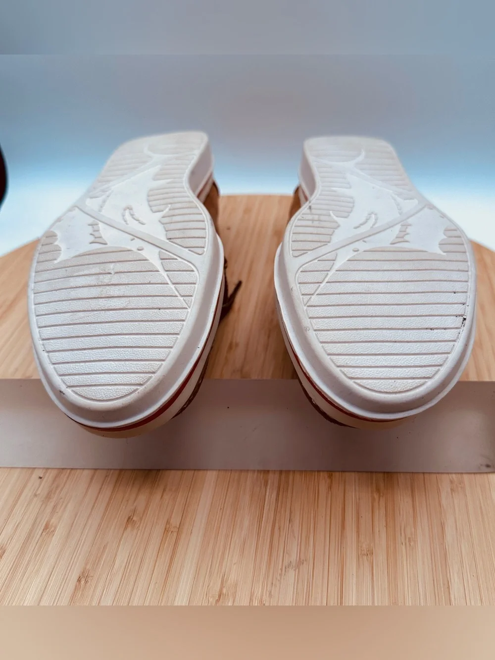 Tommy Bahama Relaxology Rester Boat Shoe - size 10